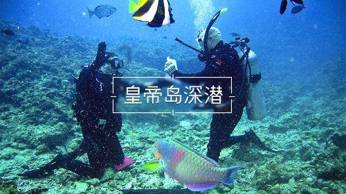 水浒传十大高手排名:鲁智深勉强挤进前十,谁是当之无愧的第一?